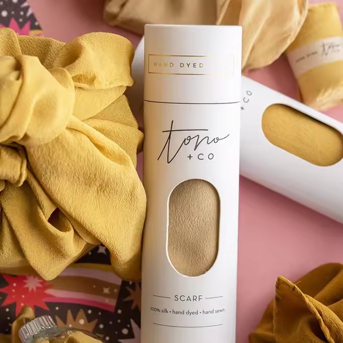High Quality Scarf Packaging Cylinder Paper Box Paper Tube for Tshirts Packaging with Custom logo and Custom Window