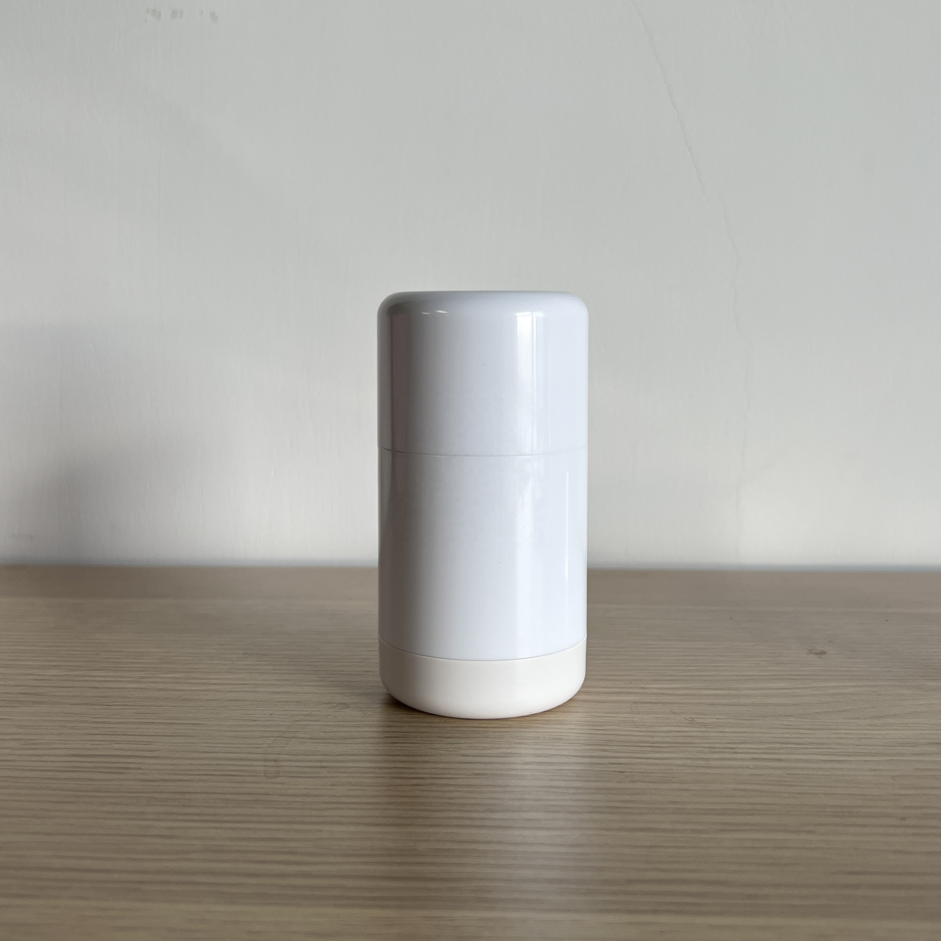 Eco Friendly Plastic Package Tube Refillable Cosmetic Packaging Deodorant Stick Container