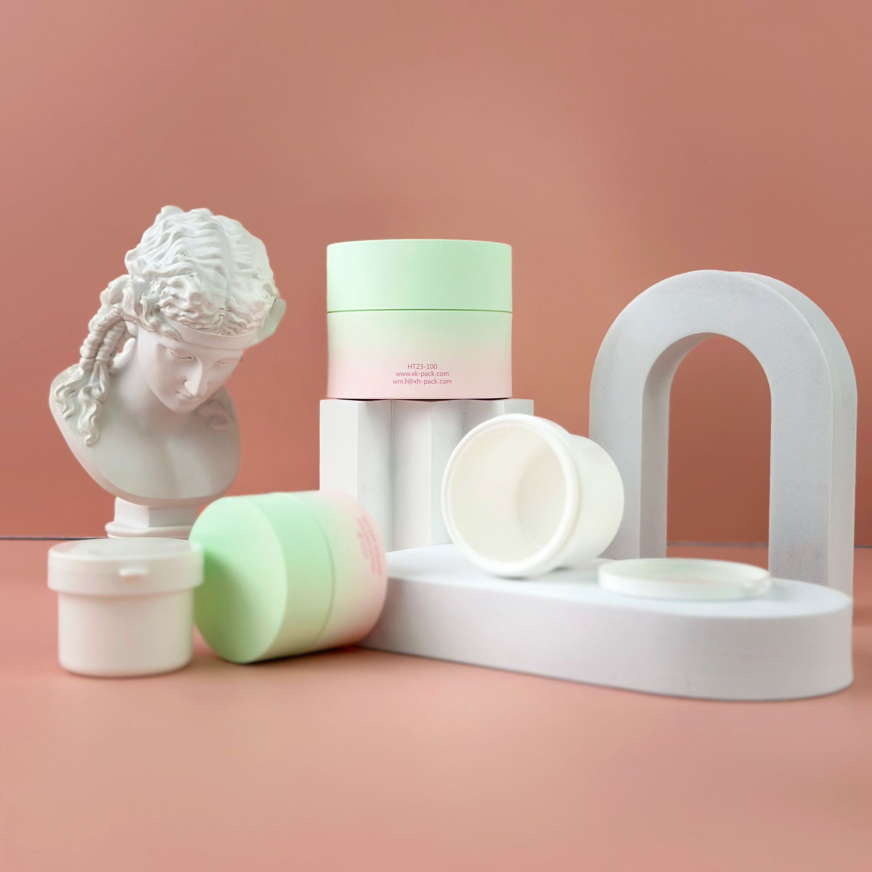 Plastic 50ml Refillable PP Inner Cream Moisturizer Replaceable Cosmetic Jars 50g Jar With Refillable Liner