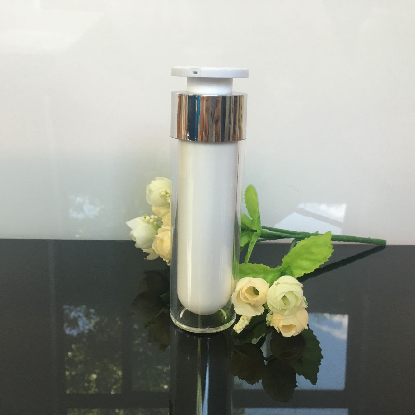 Double Wall Airless Bottle Luxury Cosmetic Packaging with Airless Pump