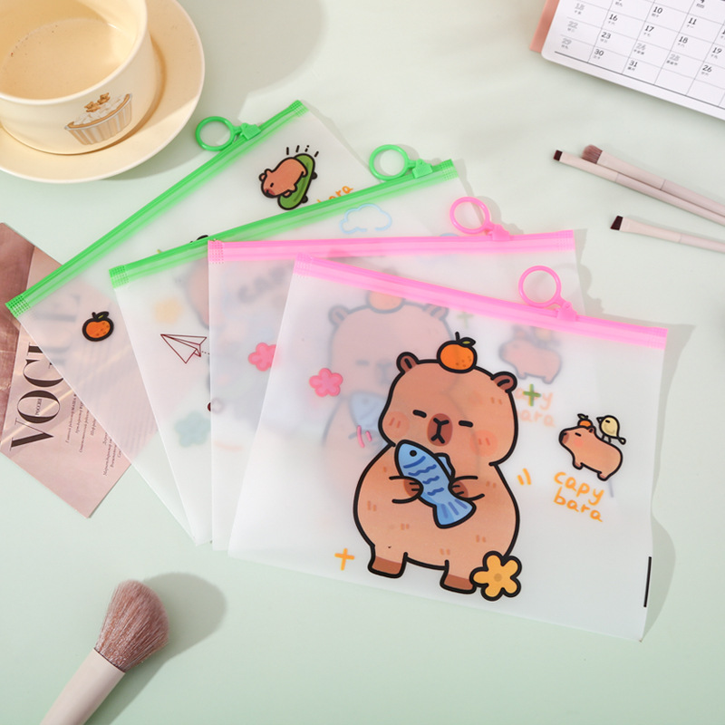 Customized High-End Plastic Ziplock Bag Cute Cartoon Design for Travel and Makeup Storage Elegant Packaging