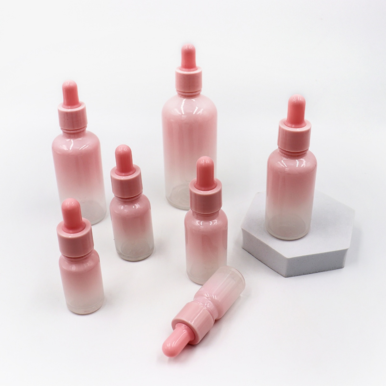 Organic Design 1oz 2oz 3oz Pink Glass Skincare Bottles Set with Screen Printing Ready Stock Cosmetic Serum &amp; Eye Drop Bottles