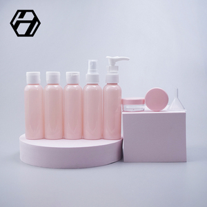 Wholesale Empty Refillable Plastic Bottle Pump Mini Portable Cosmetic Skin Care Product Packaging Travel Bottle Set