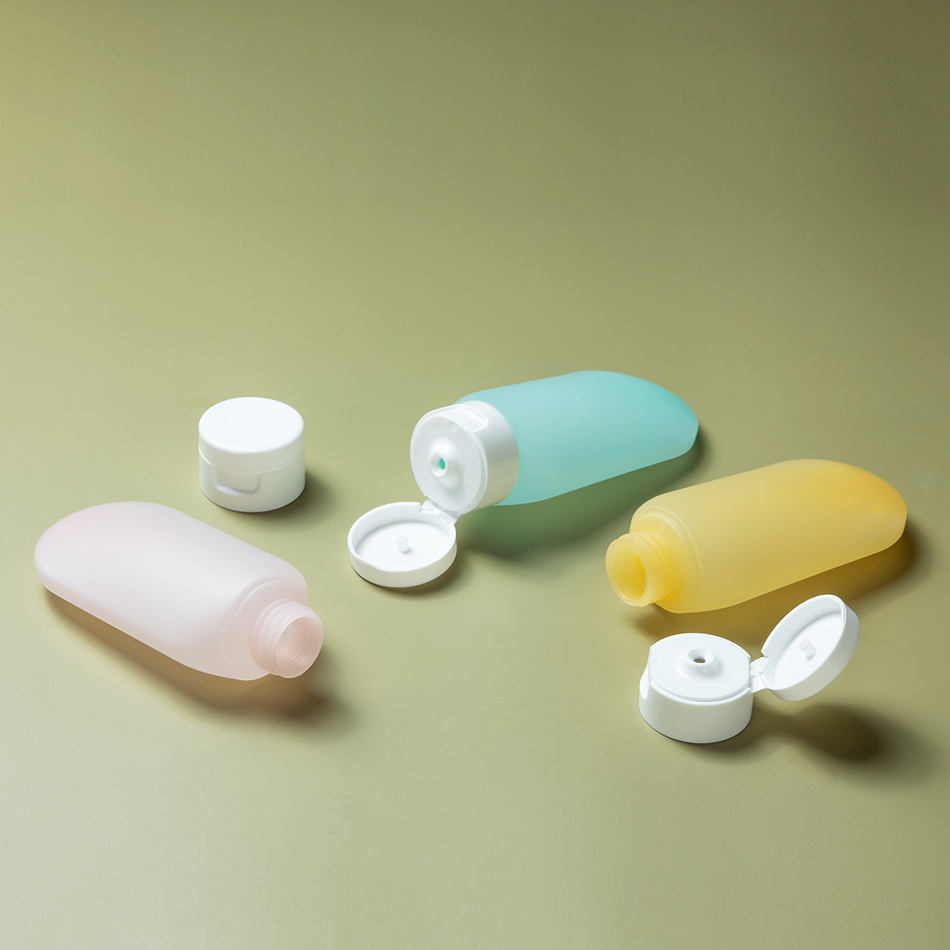 Wholesale Refillable Containers Pe Lotion Soap Conditioner Gel Travel Tube Kit Shampoo Squeeze Bottle 60ml