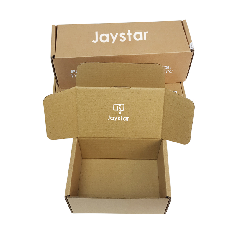 Quality finished mailing box