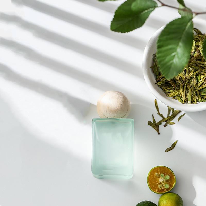 High End Cosmetic Packaging Bottle Refillable Perfume Bottle 50ML