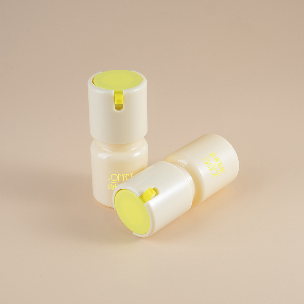 Refillable Skincare Packaging Cosmetics Packaging Low Moq Serum Bottle Plastic 60ml Wholesale Pump Orange Lotion Bottles 2oz