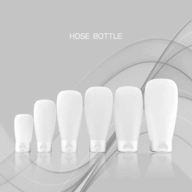 Travel Spray Bottle Leak Proof Fine Mist Empty Plastic Refillable Spray Bottle for Perfume Essential Oils Toners Rose Water