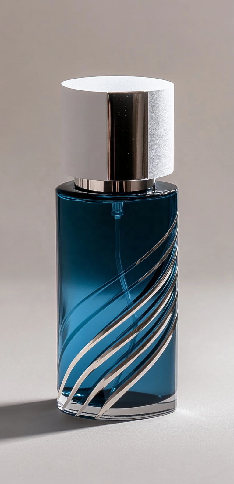 High Quality Luxury Design Parfum Botol Manufacturer 50ml 100ml Glass Empty Spray Perfume Bottle