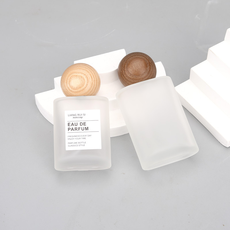 30ml 50ml Walnut Cover High-Grade Frosted Glass Spray Bottle High-Grade Perfume Bottle Lotion Empty Bottle