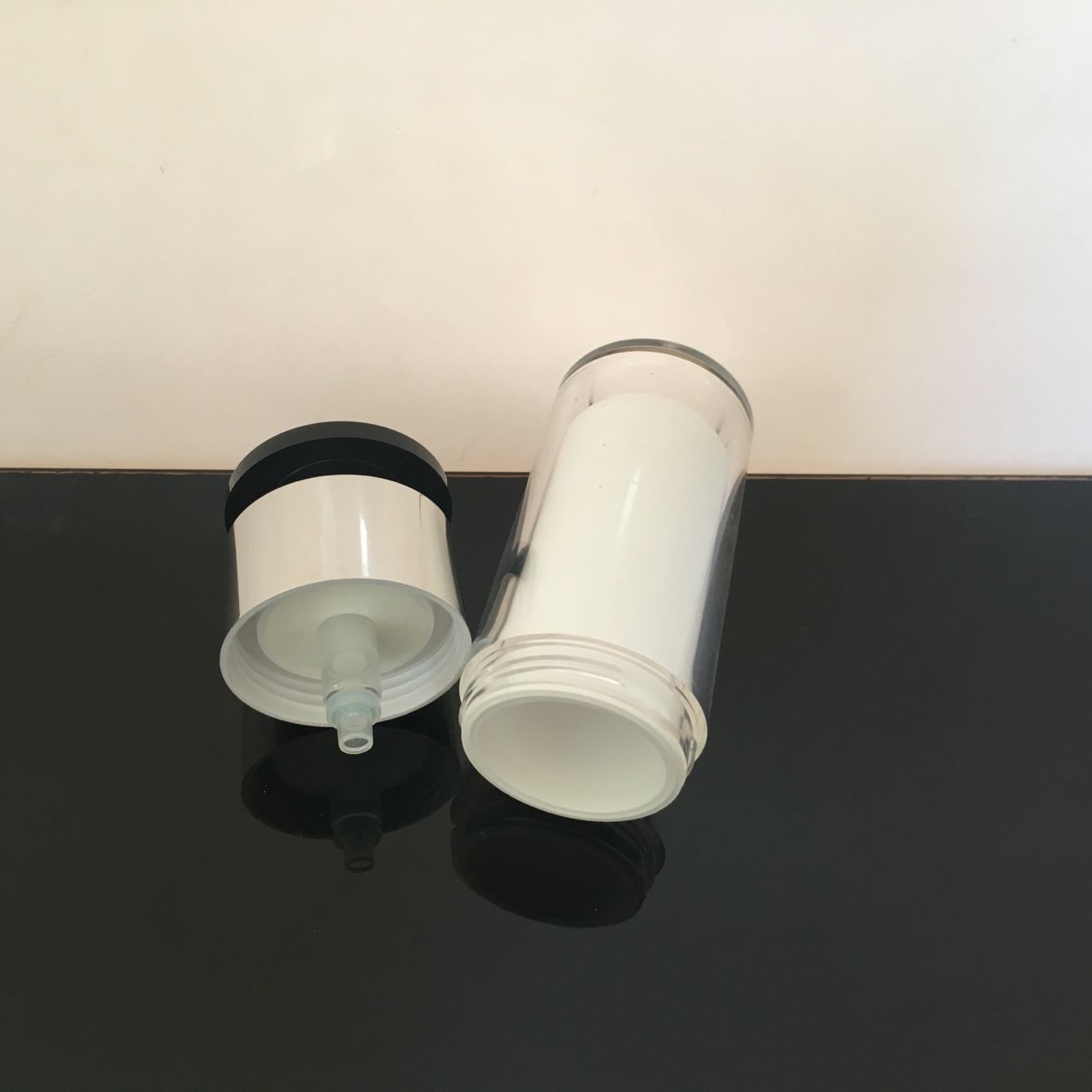 Double Wall Airless Bottle Luxury Cosmetic Packaging with Airless Pump
