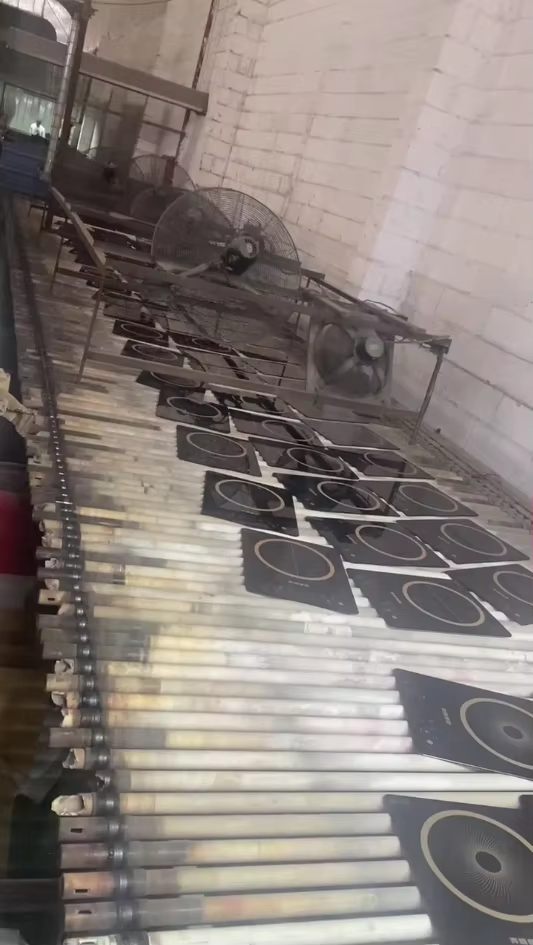 Glass cooling process