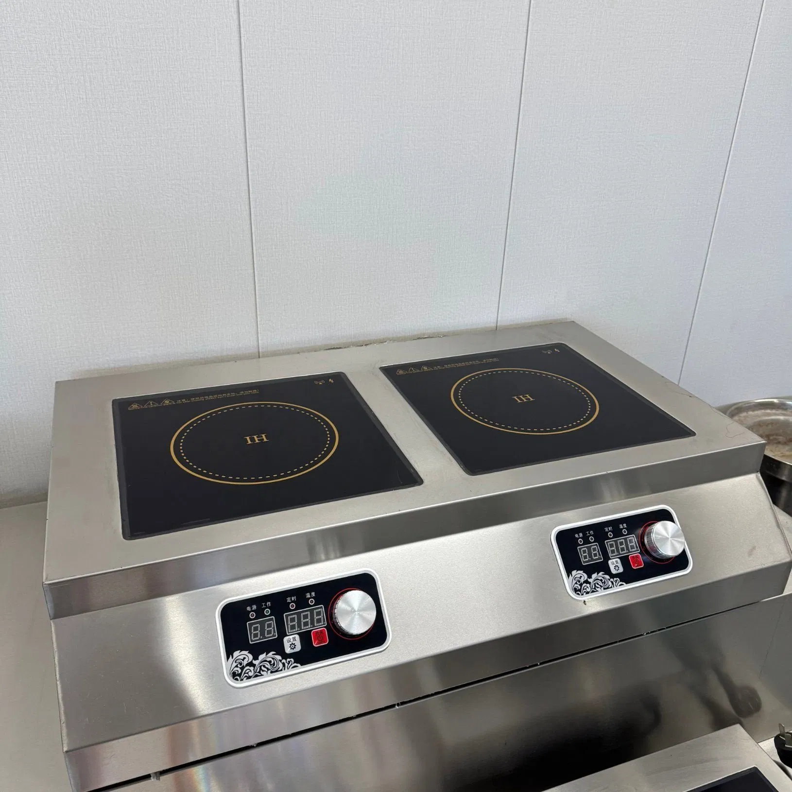 Commercial Induction Cooker Multi Head Configuration for Catering Kitchen Equipment