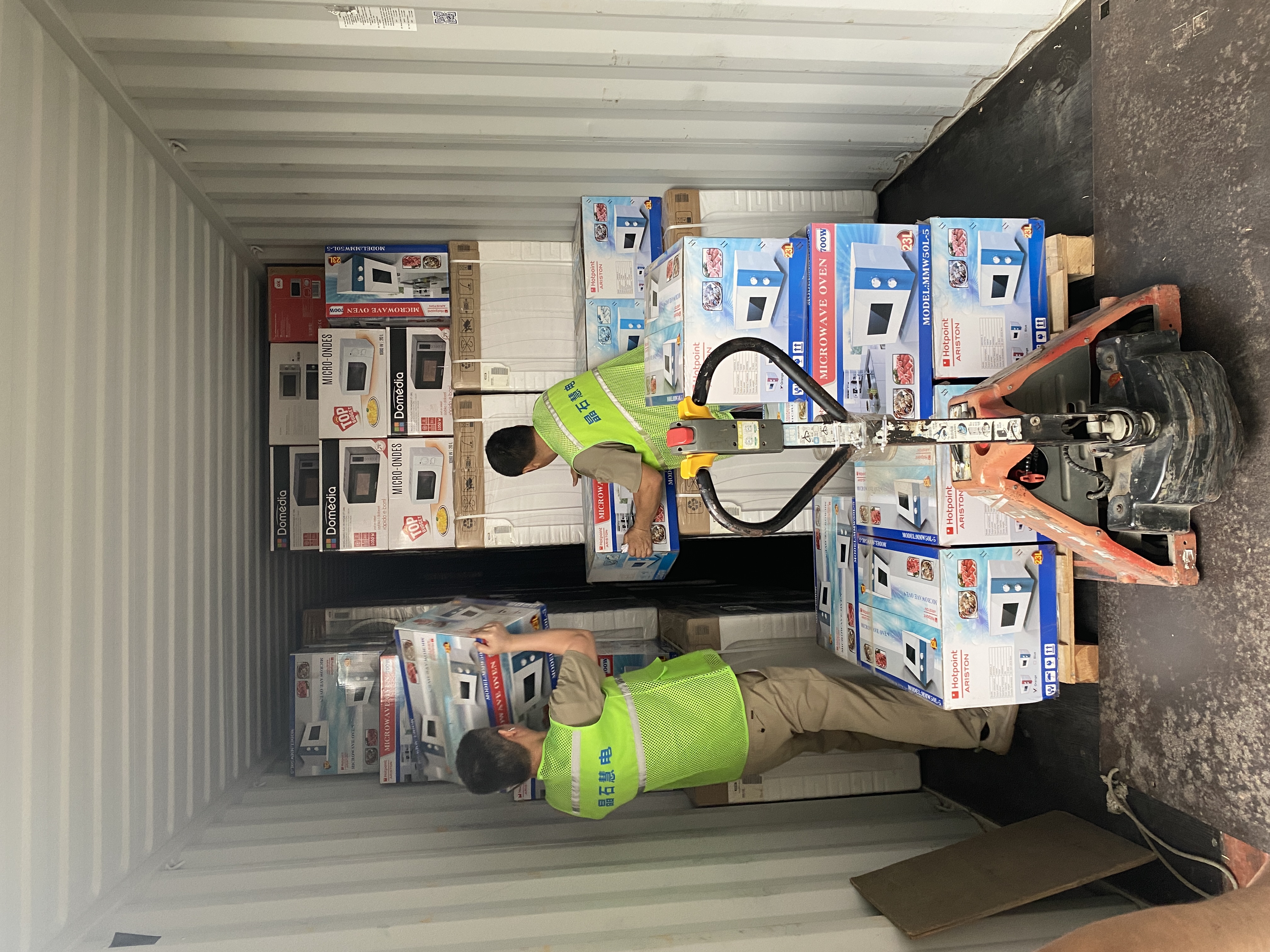 Loading & Delivery 2