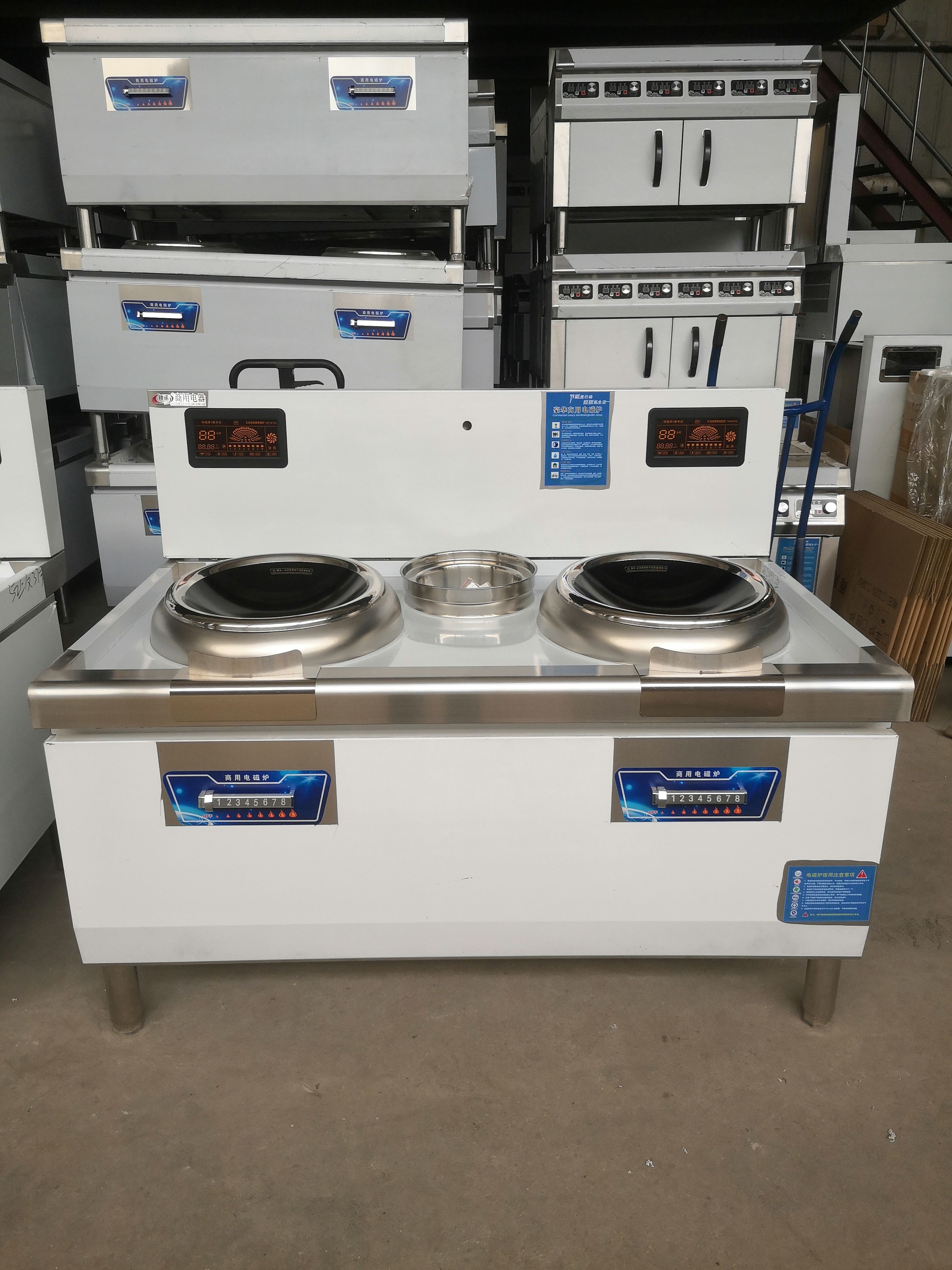 Commercial induction cooker applications 1