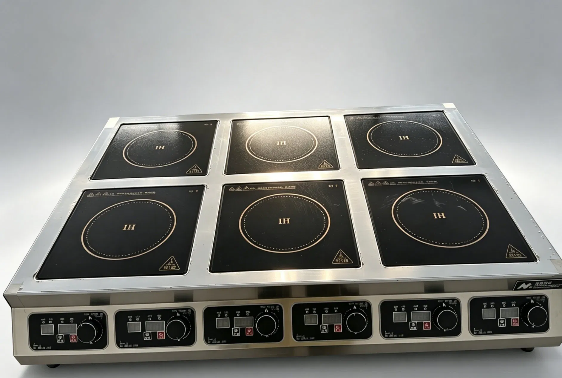 Commercial 6 Burners Induction Cooker / 6-Head Commercial Induction Cooktop