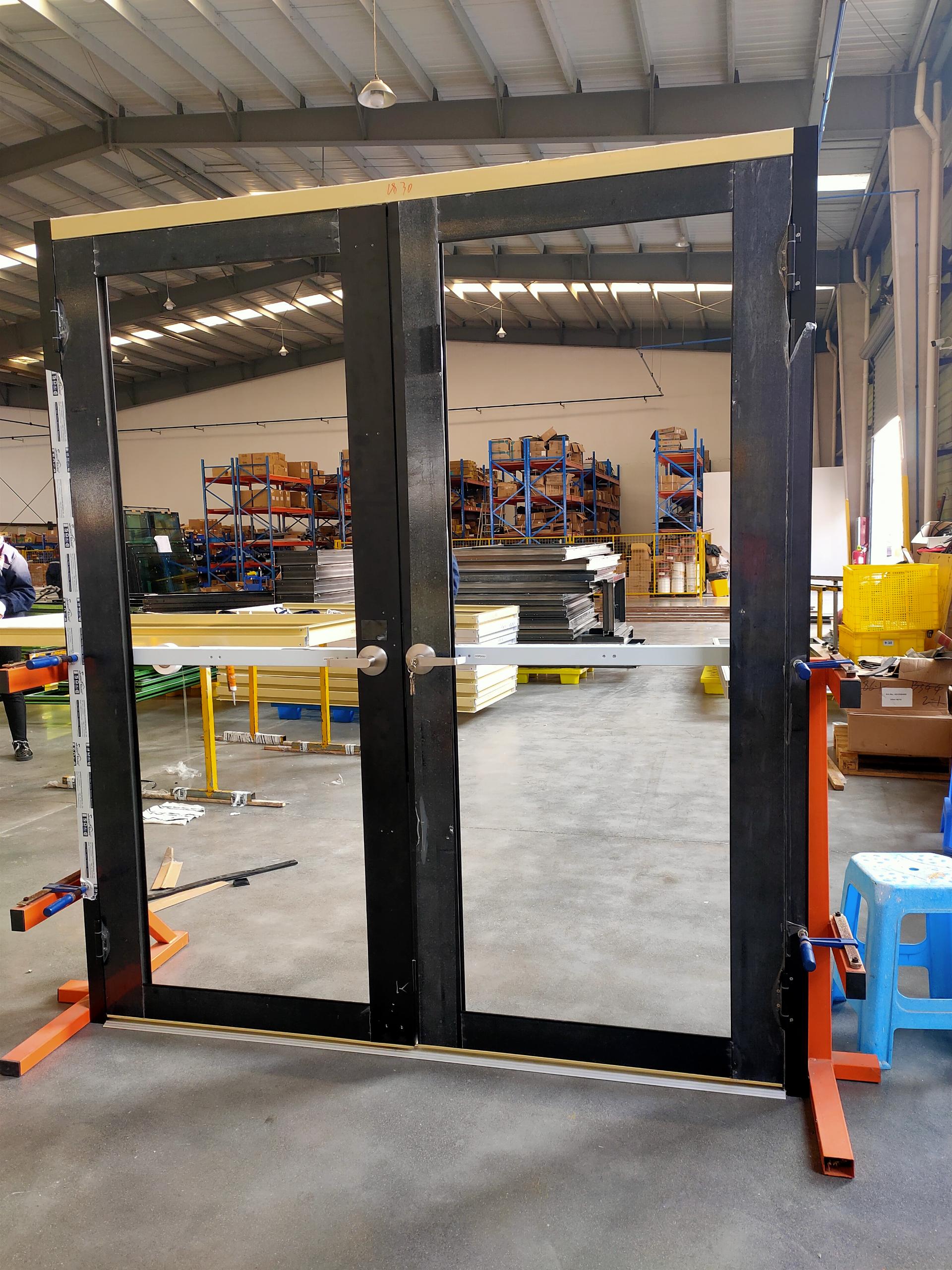 Impact NOA NFRC AS2047 Maimi Dade Approval Commercial Safety Glass Aluminum Escape Door