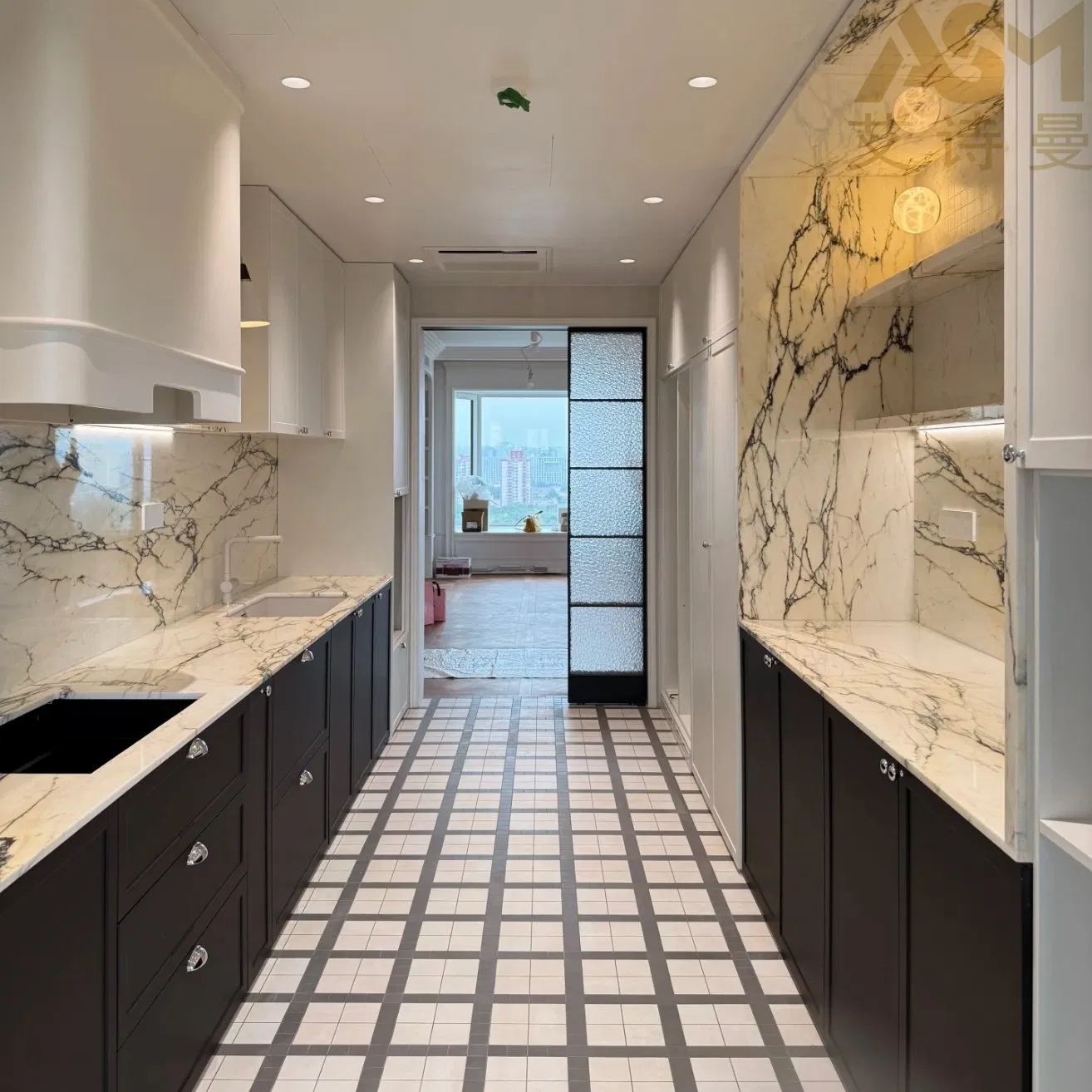 Modern Design Dust-Proof Strong Structure Cabinet for Tableware Hold