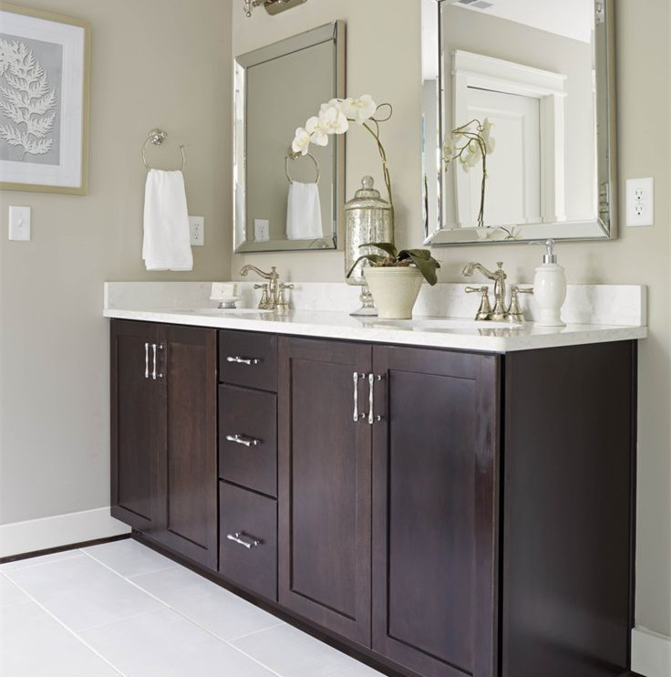 Replacement Shaver Outlet for Aluminum Bathroom Linen Cabinets