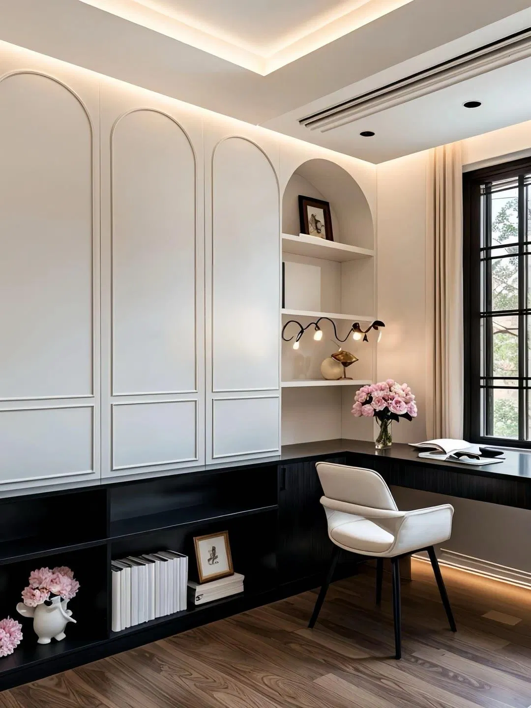 Restaurant Wine and Tableware Storage Cabinet French Style. Dinner Side Cabinet Restaurant Dinner Side Cabinet