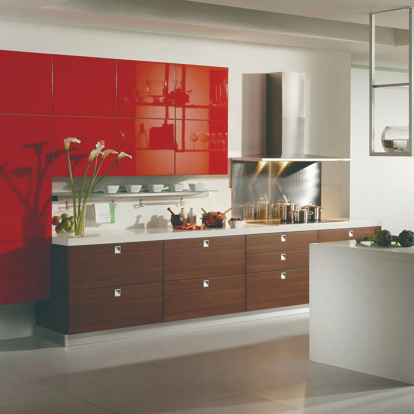 Modern Home Furniture High Glossy Red Lacquer with Large Island Custom Modern Kitchen Cabinet