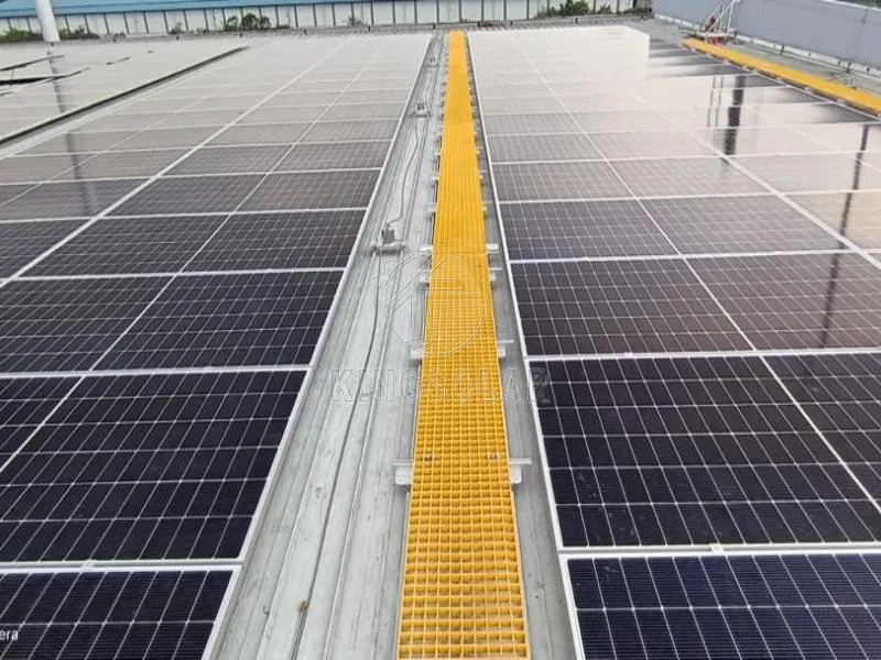 Sloping Rooftop Solar Panel Mini Rail Mounting System