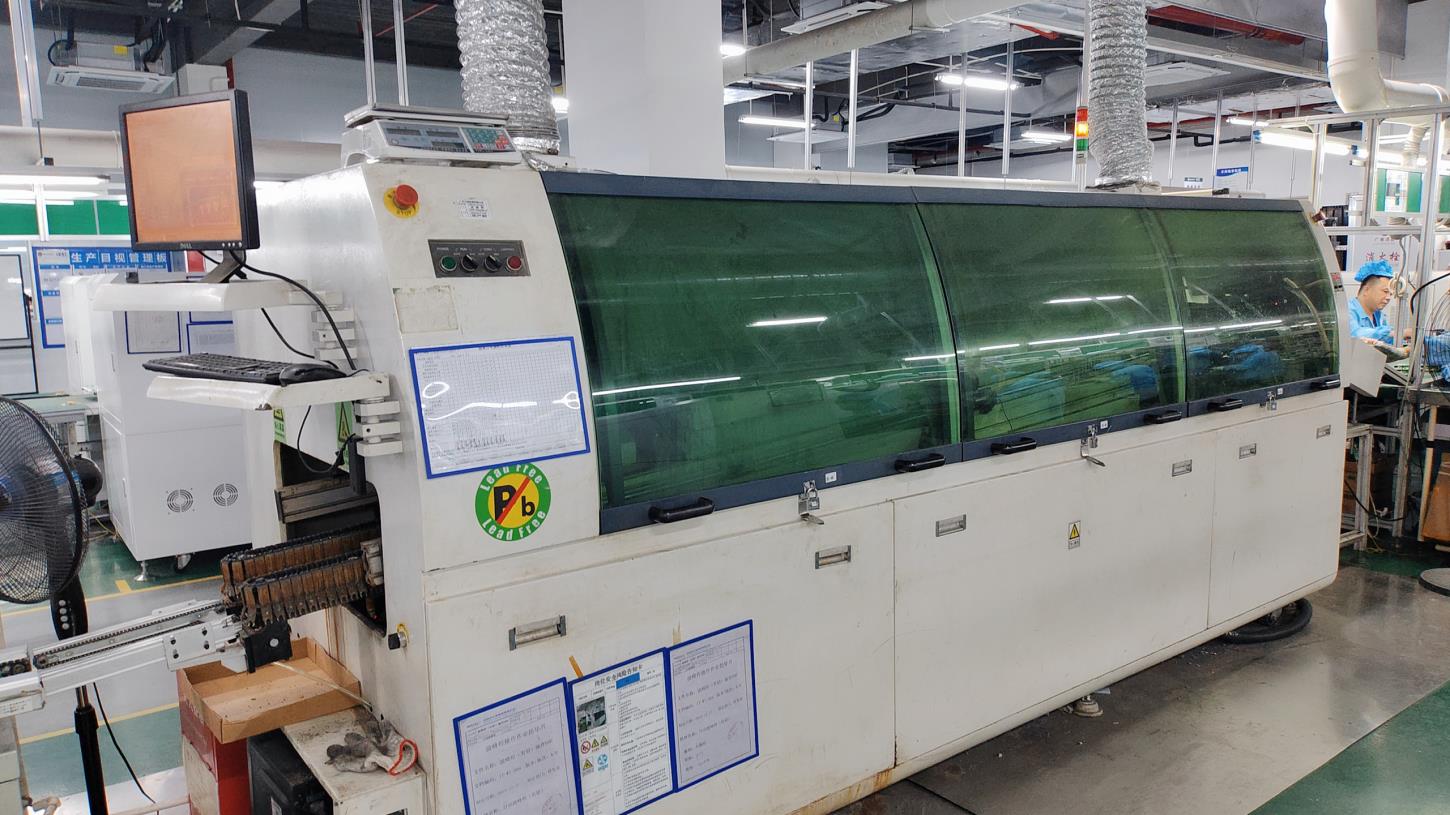 Industrial wave soldering machine