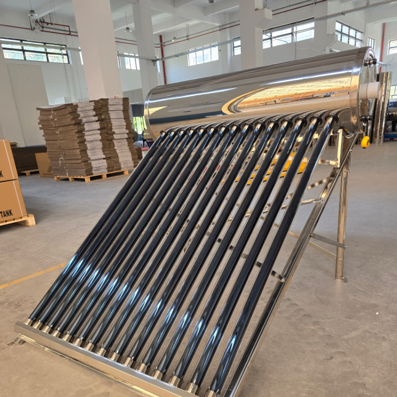 Complete Solar Thermal Water Heating System for Home