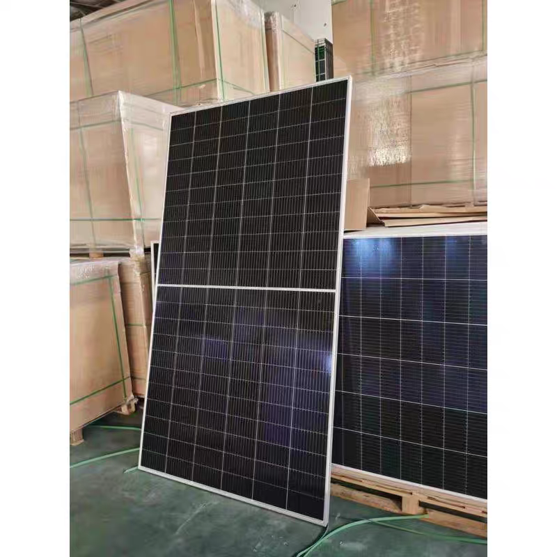 Solar Panel Price with 30 Years Warranty for Sale