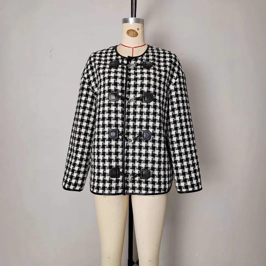 Women's Winter Overcoat New Arrival Plaid Padded Jacket with Faux Wool Trim Lapel Coat Featuring Two-Tone Checkered Warm