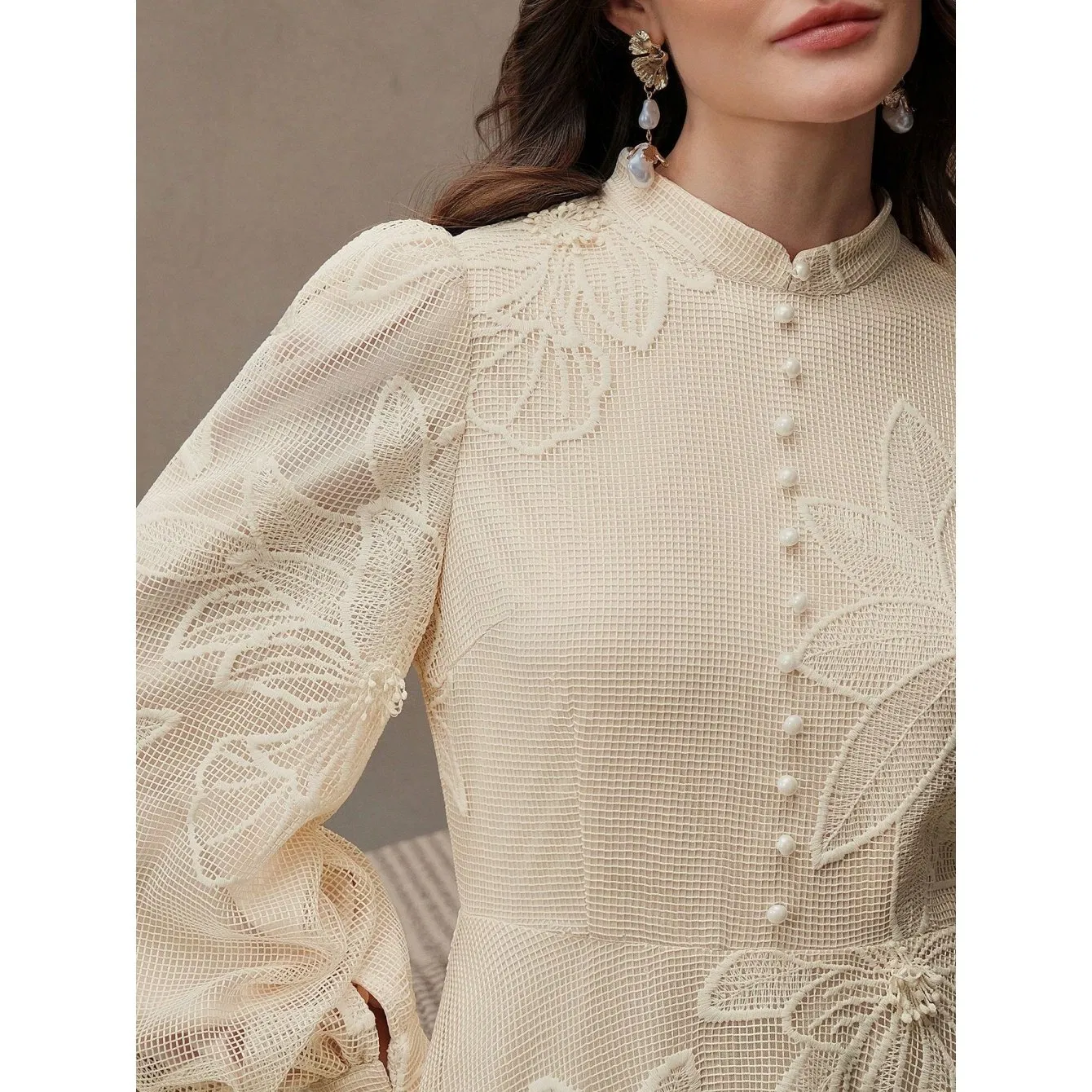 Women's Elegant Lace Embroidery Mandarin Collar Maxi Dress Slim Fit Long Party Evening Formal Occasion Wear
