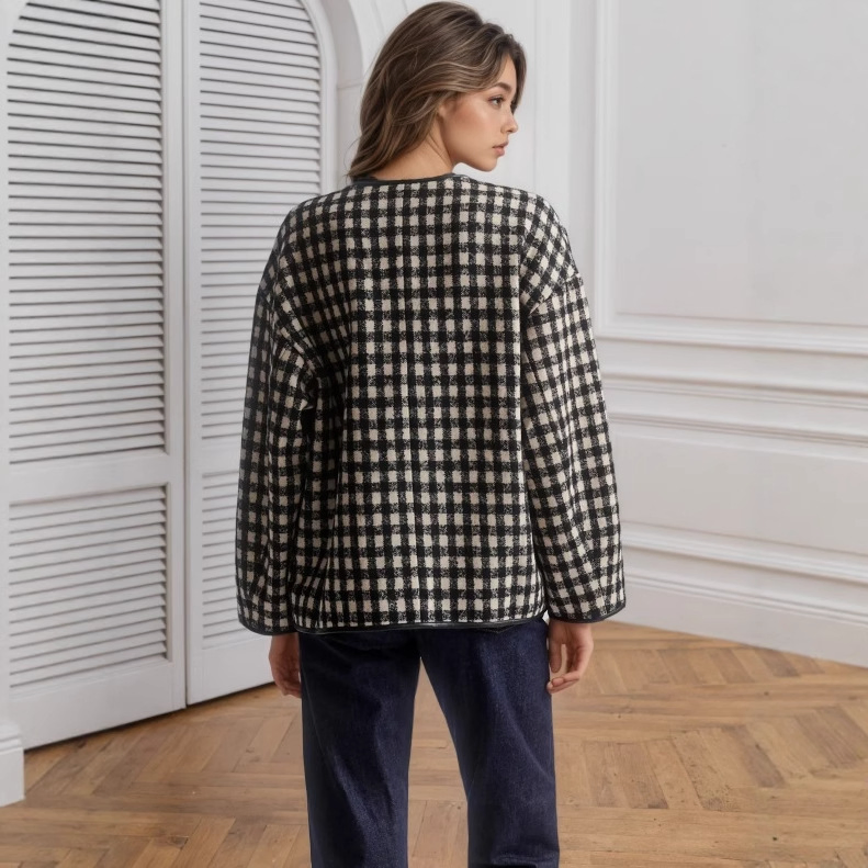 Women's Winter Overcoat New Arrival Plaid Padded Jacket with Faux Wool Trim Lapel Coat Featuring Two-Tone Checkered Warm