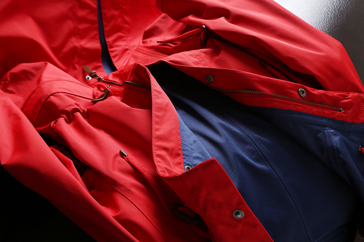 100% Polyester Long Waterproof Coat Woman Parkas Pfc-Free