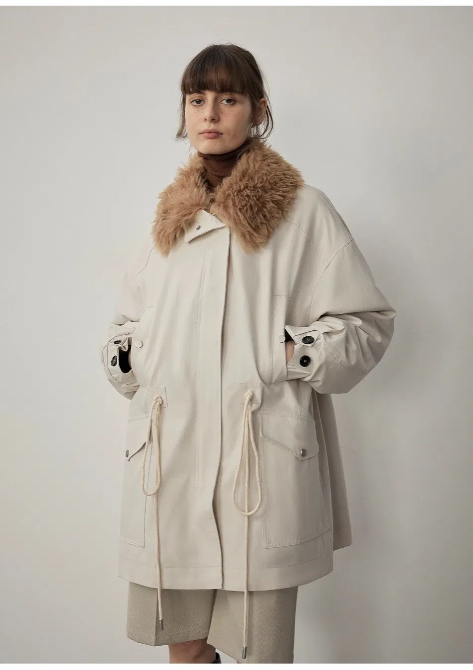 Wholesale High Quality Women Winter Clothes Customized Women Luxury Brand Jacket Coat Women MIDI Puff Down Jacket Outdoor Windbreaker Waterproof Down Jacket