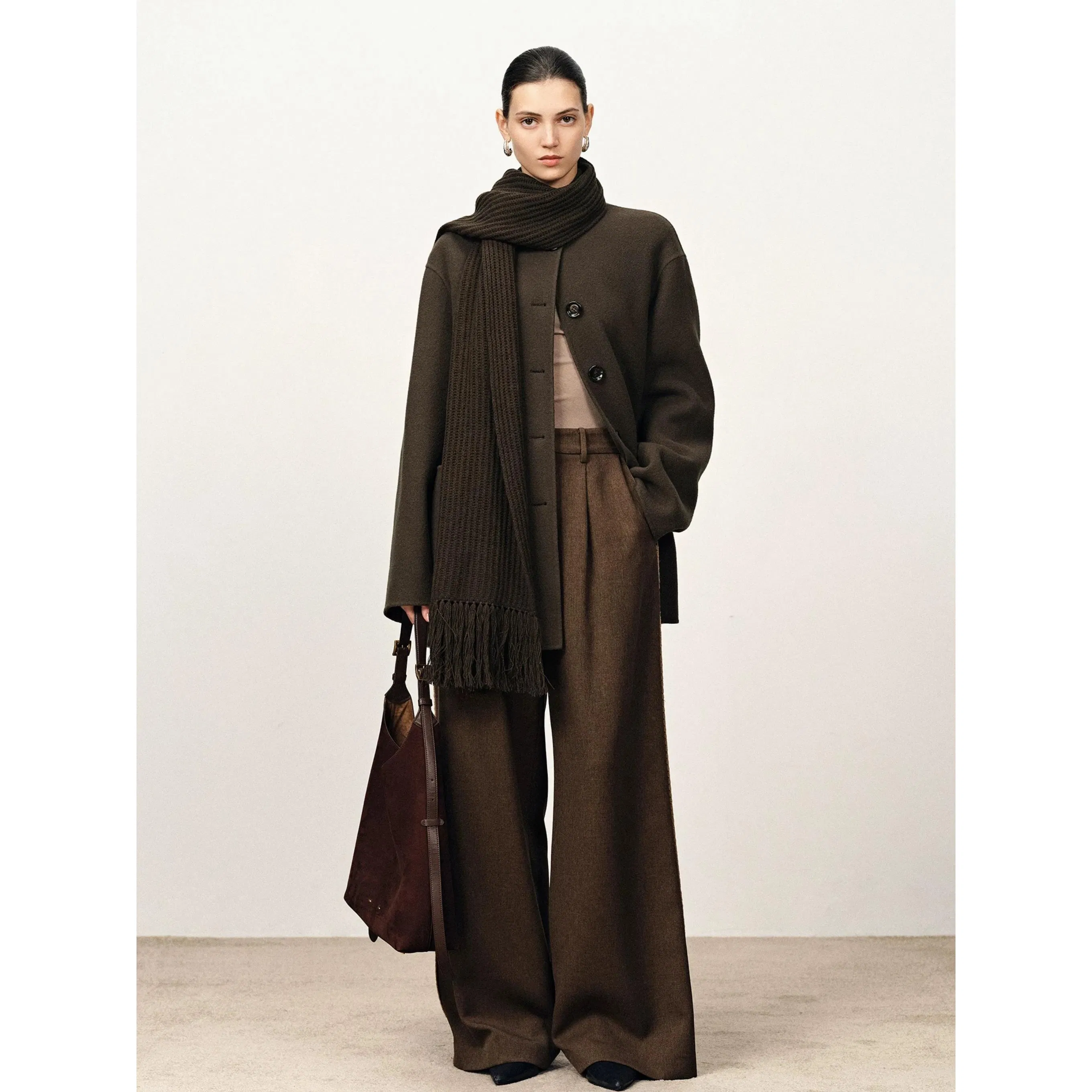 High Quality Wholesale MID Fit Knit Scarf Design Women's Wool Coat with Cashmere Wool Double Face Fabric