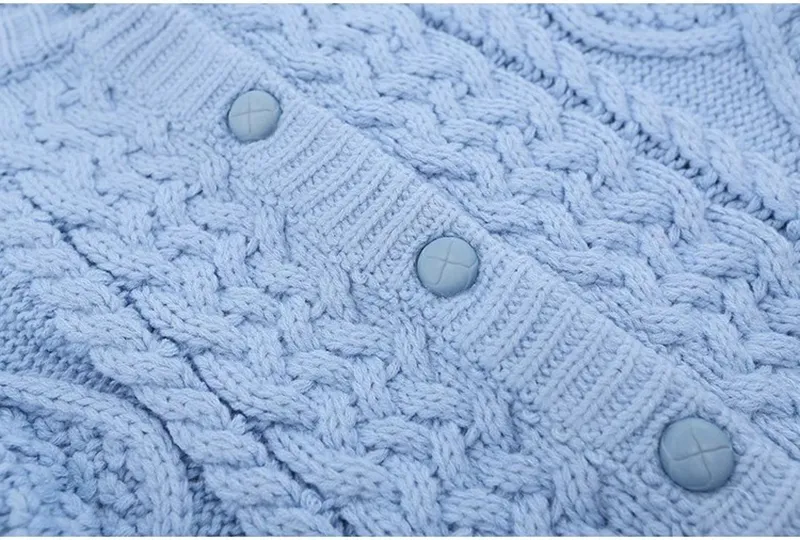 Knit Cardigan Detail 3