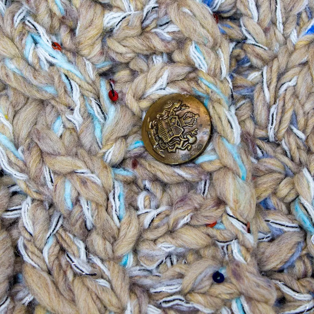 Artisanal Chunky Knit V Neck Button Front Textured Cropped Fashionable Knitted Cardigan