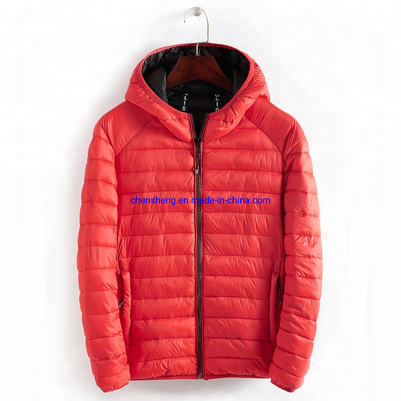 Light Weight Breathable Winter Mens Hooded Goose Down Jackets