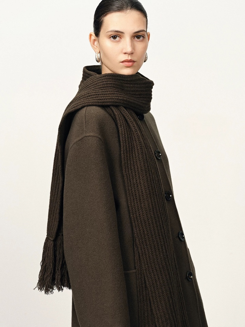 High Quality Wholesale MID Fit Knit Scarf Design Women's Wool Coat with Cashmere Wool Double Face Fabric