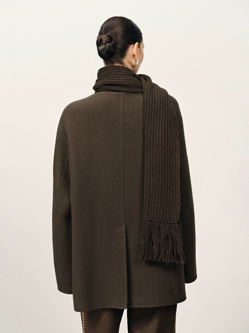 High Quality Wholesale MID Fit Knit Scarf Design Women's Wool Coat with Cashmere Wool Double Face Fabric