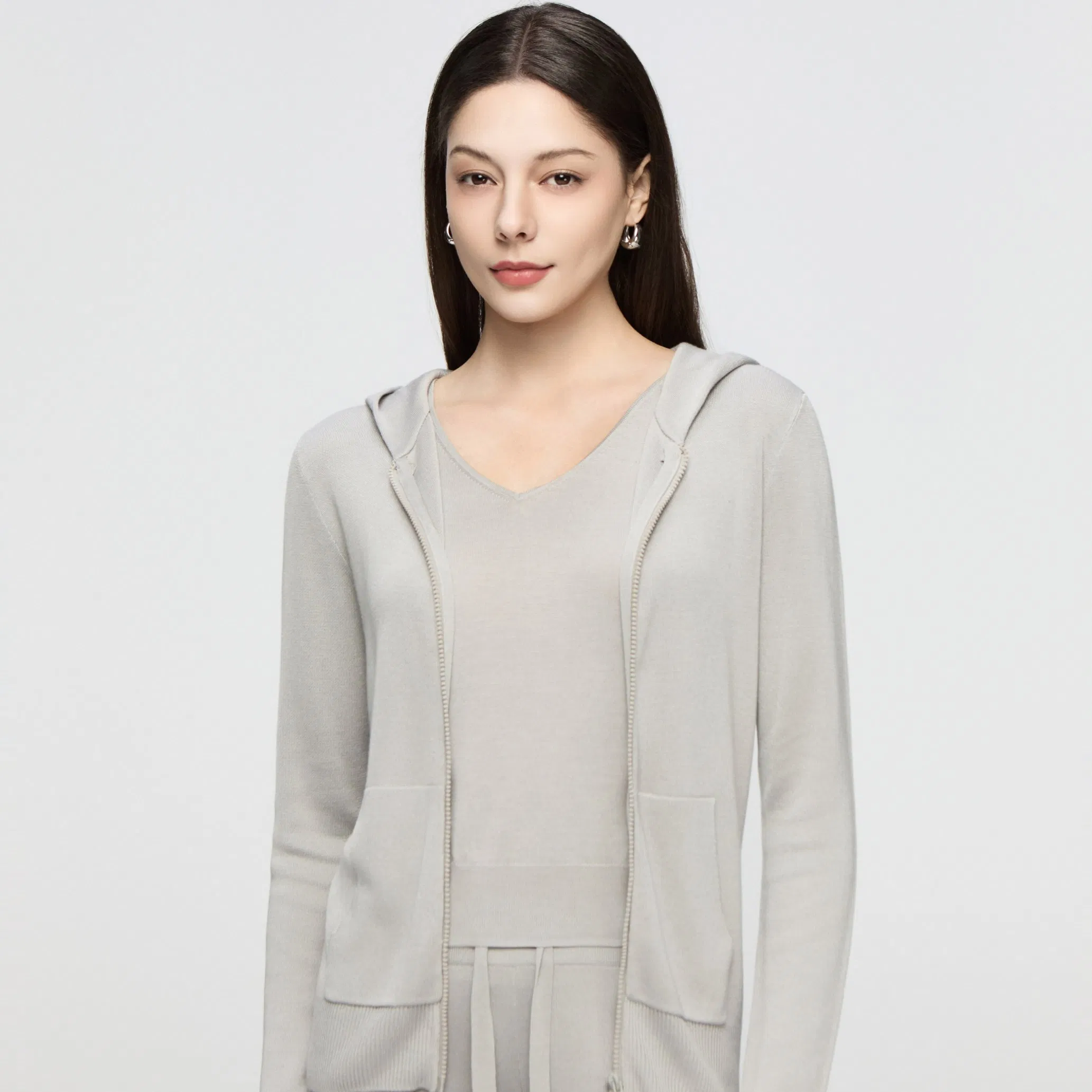 Women's Casual Lightweight Fine Gauge 16 Needle Wool Blend Cardigan for Layering