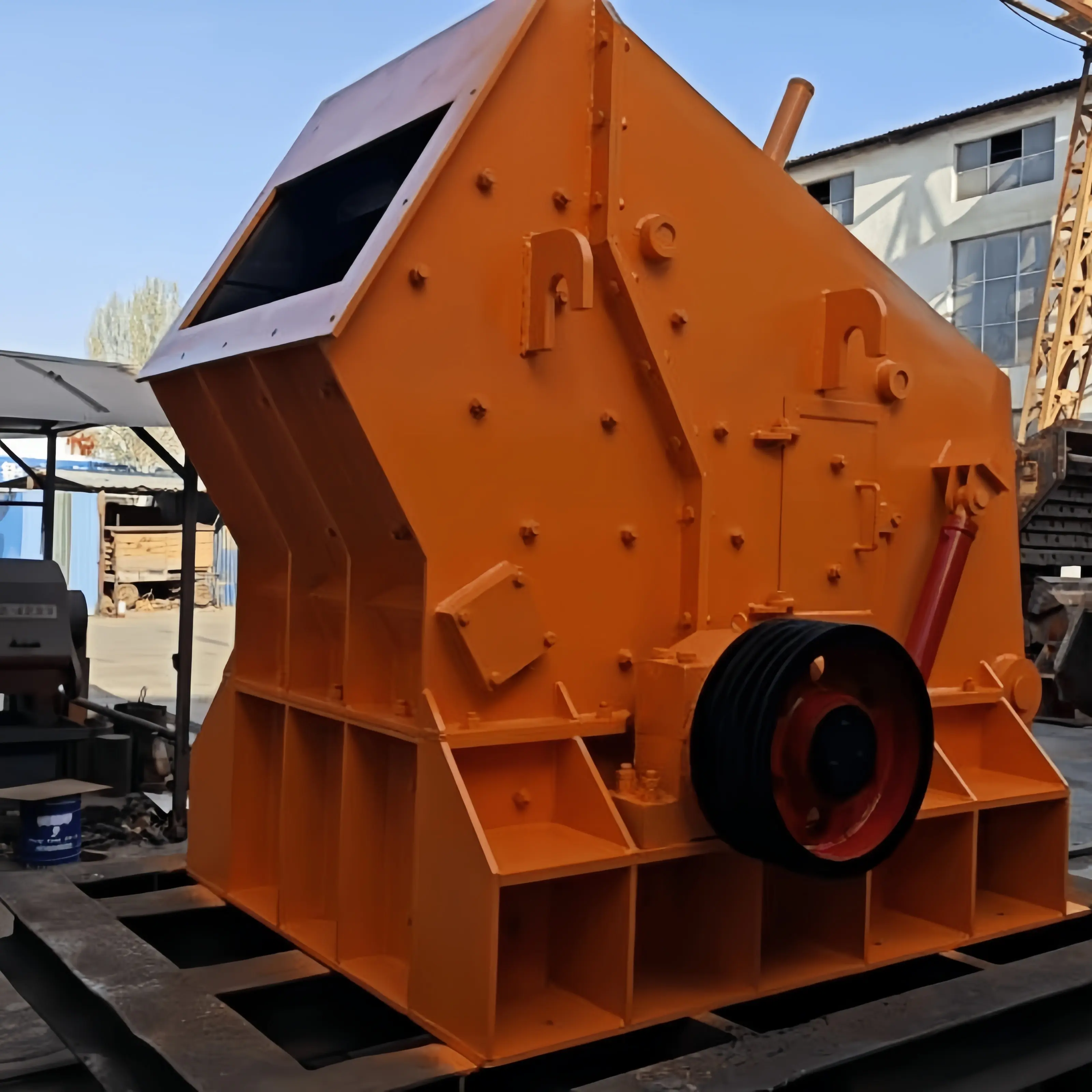 China Three cavity diesel engine impact crusher Exporter, Pricelist