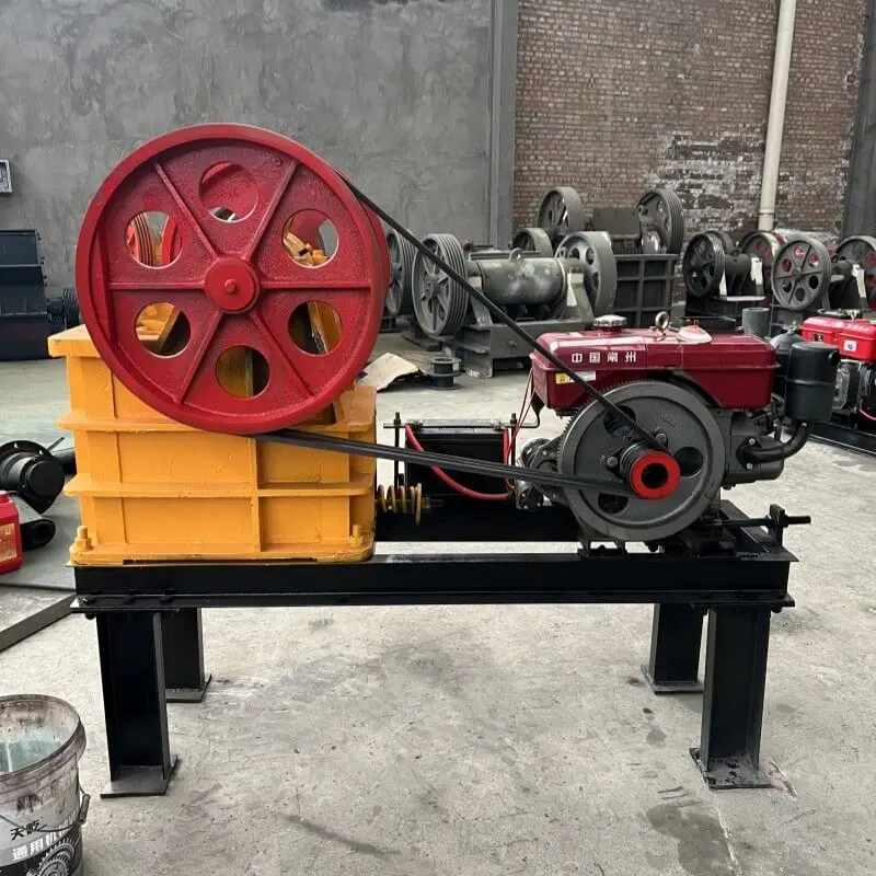 China Stone crushing machine diesel engine jaw crusher Products, Exporters