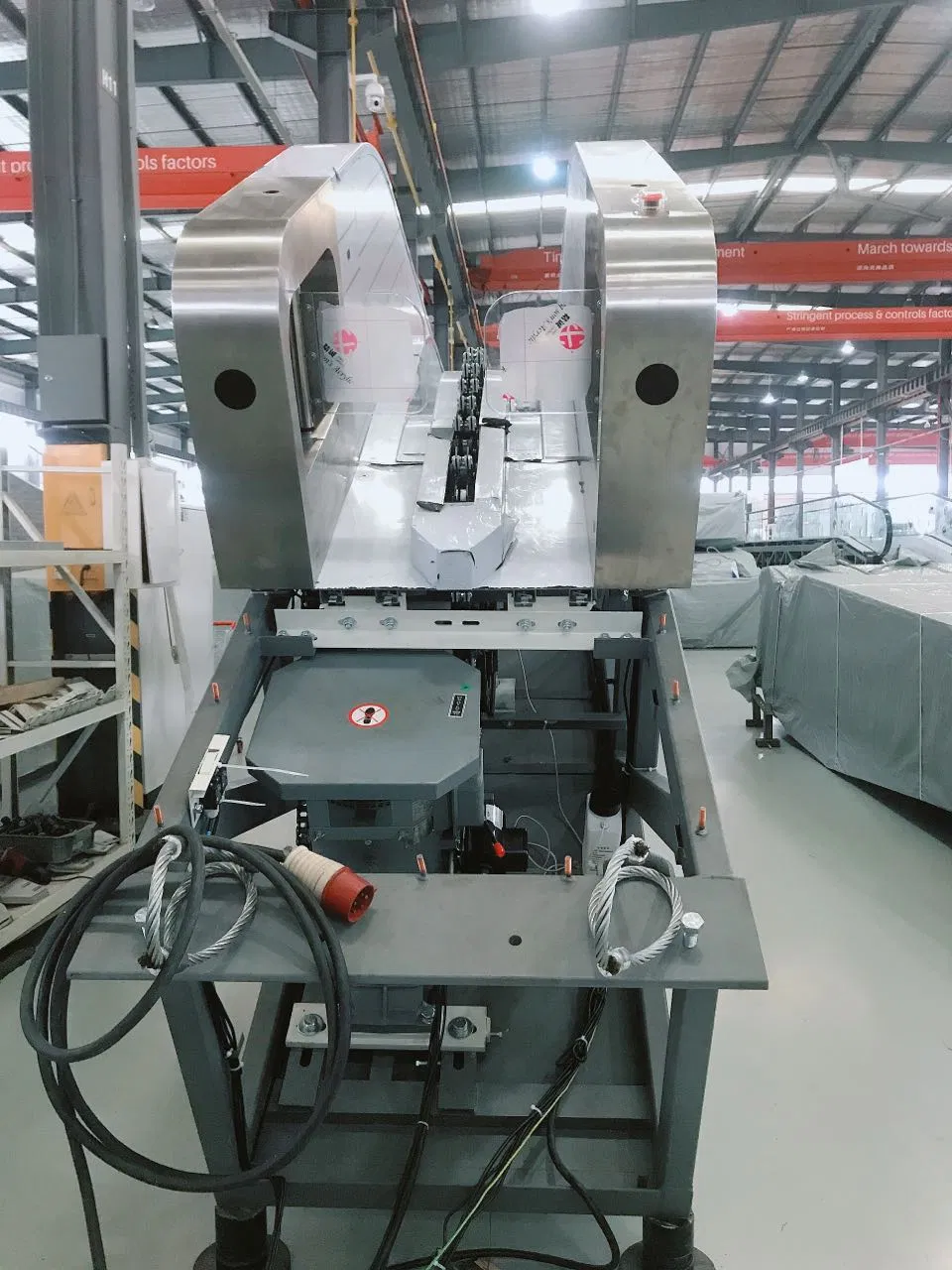 Supplier Price Stable Safe Trolley Cart Escalator for Shopping Malls