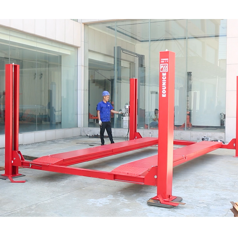 Residential Car Elevator with Built-in Alignment Bay Compatibility for Home Garage Enhancement.