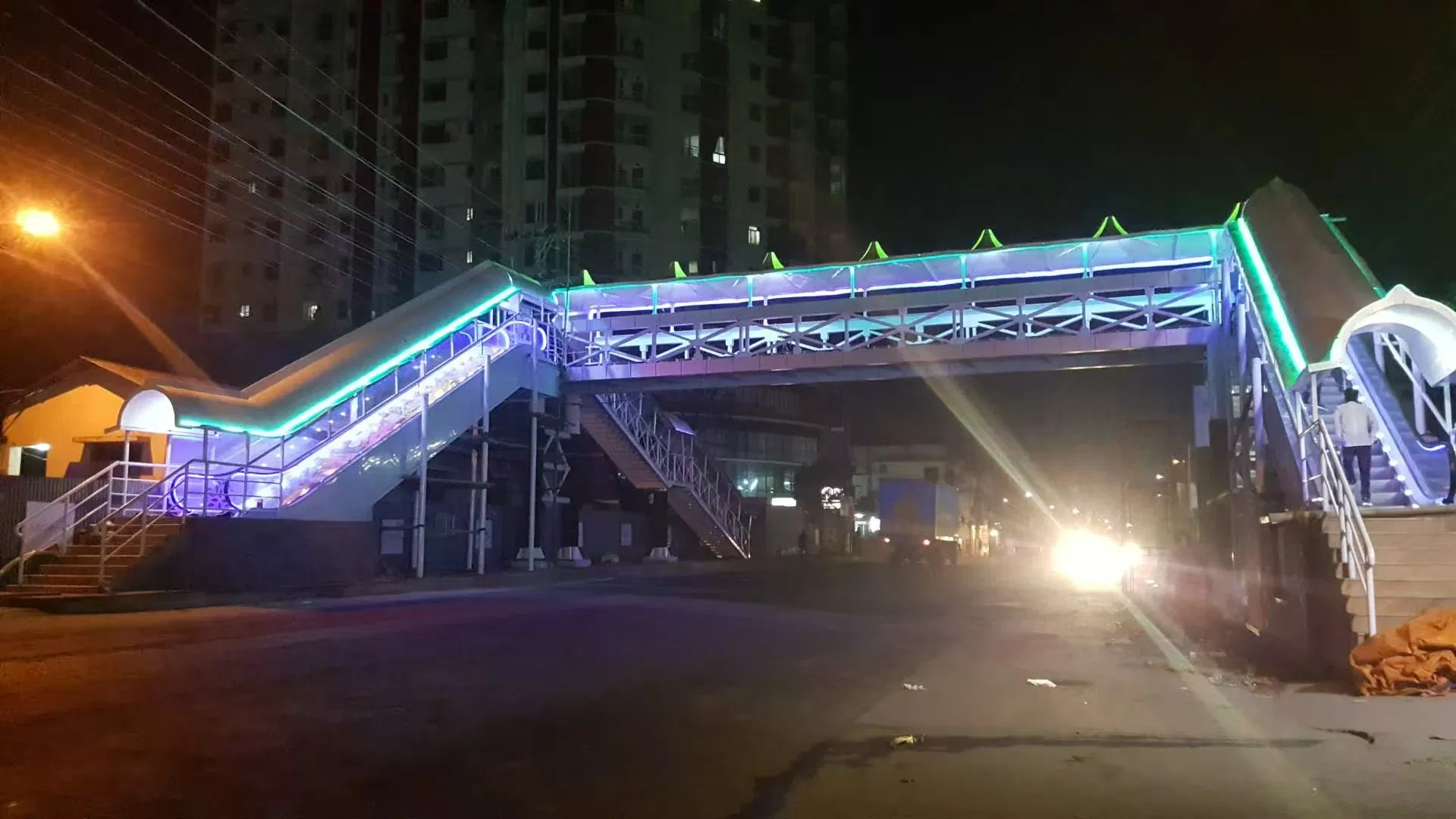 FUJI High Quality Automatic Escalator and Moving Walk for Shopping Malls