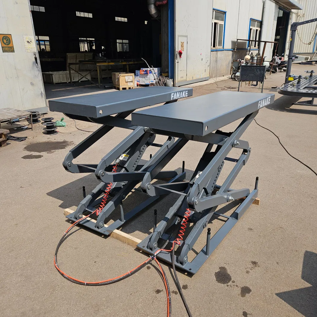 Scissor Type Elevator View 2