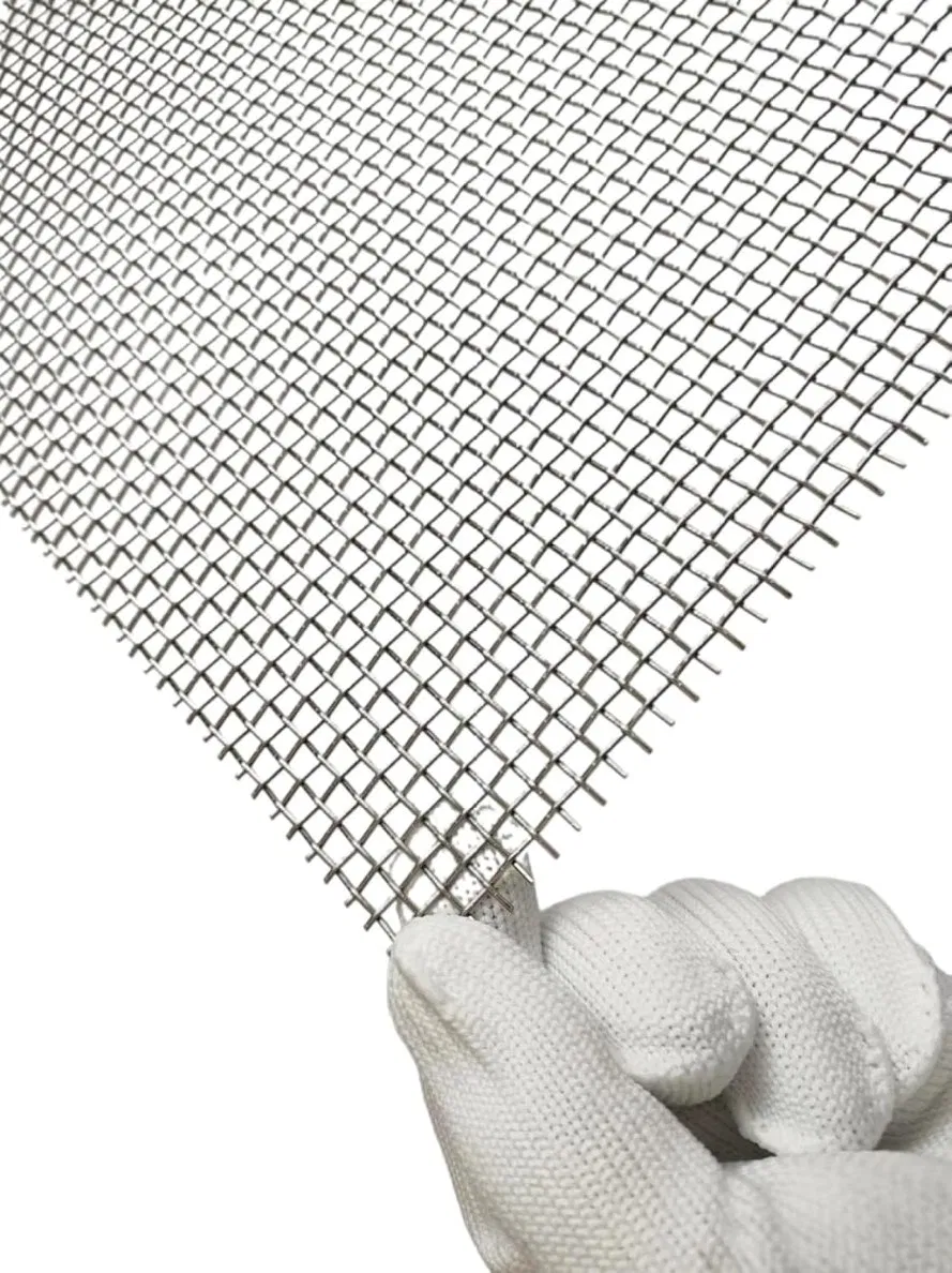 Outdoor Gold Brass Metal Spiral Stainless Steel Building Elevator Decoration