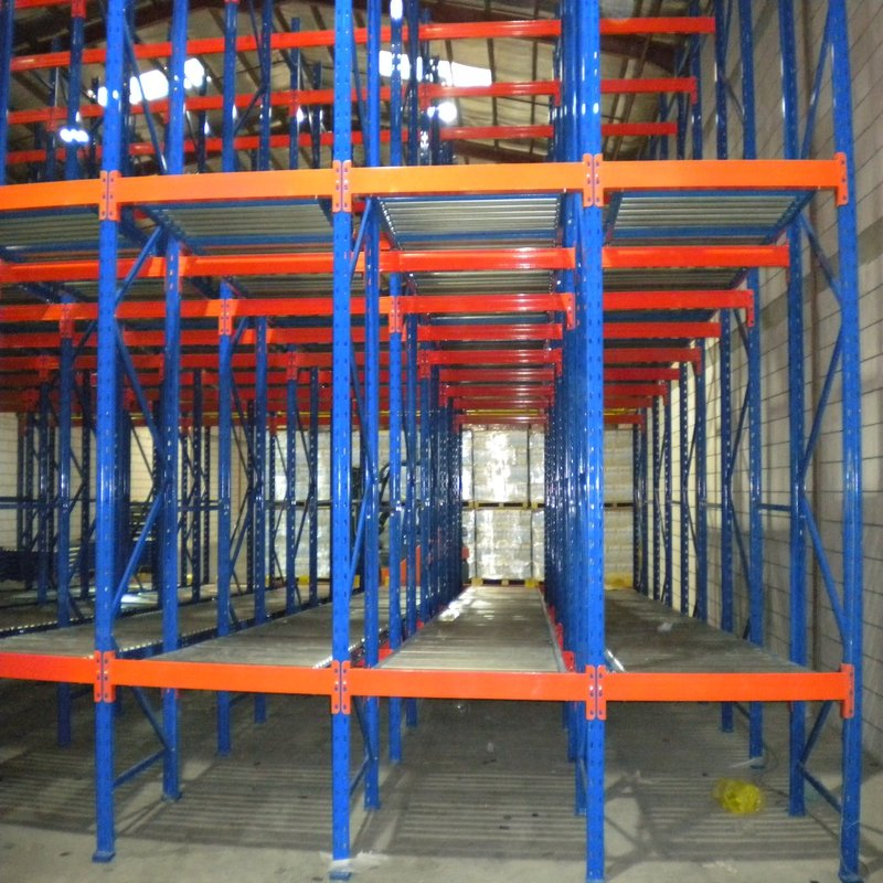 Versatile Live Storage Racking for Optimal Carton Flow Management