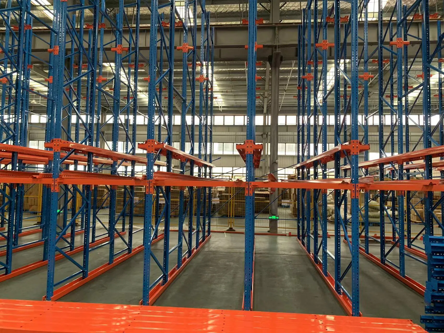 Satisfactory Design Drive in Rack Shelf Storag Pallets Racking Warehouses Rack Heavy Duty Drive in Rack Steel Rack Warehouse Shelfs Rack Storage Racks